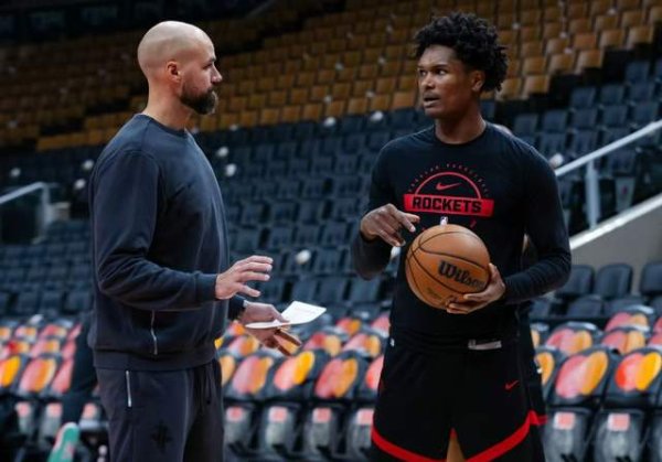 满瑞网 4封盖，火箭锋线12+6超值合同 申京不刷三双 底线后卫稳固首发